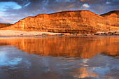 Kalksteinklippen an der Dunraven Bay,Southerndown,Bridgend,Südwales,Vereinigtes Königreich,Europa