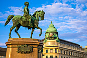 Equestrian statue of Archduke Albrecht, Generali Building, Albertina Platz, Vienna, Austria, Europe