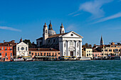 Kirche der Heiligen Maria vom Rosenkranz "Gesuati" am Giudecca-Kanal in Venedig,Italien.