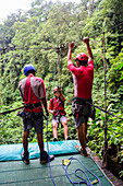 Canyoning- und Wasserfallabseil-Erlebnis mit Pure Trek in La Fortuna,Costa Rica