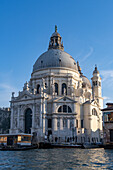 Die Basilika Santa Maria della Salute am Canal Grande in Venedig,Italien.