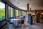 Spain, Guipuzkoa, Bask Country, San Sebastian, the restaurant of the 3 star Martín Berasategui restaurant in Lasarte (near San Sebastián)