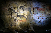 Ekain-Höhle, Ekainberri-Museum mit der Nachbildung der prähistorischen Höhlenmalereien von Ekain, Zestoa, Guipuzcoa, Baskenland, Spanien.