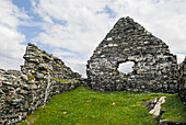 Ruined Castle (Cromwell's Barracks), used by pirates Don Bosco and Grace O'Malley, Inishbofin Island, Connemara, County Galway, Connacht, Republic of Ireland