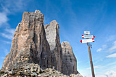 Tre Cime di Lavaredo (Three Peaks of Lavaredo), Three Peaks Nature Park, Dolomites, UNESCO, South Tyrol (Alto Adige), Italy