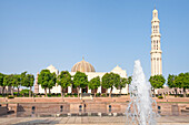 Sultan Qaboos Grand Mosque, Muscat, Sultanate of Oman, Arabian Peninsula