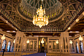 Sultan Qaboos Grand Mosque, Muscat, Sultanate of Oman, Arabian Peninsula