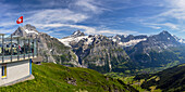 Restaurant am First Cliff Walk, Grindelwald, Jungfrau Region, Berner Oberland, Schweiz