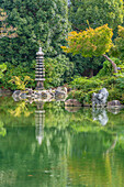 View of Shoseien Garden in early Autumn, Shimogyo Ward, Higashitamamizucho, Kyoto, Honshu, Japan