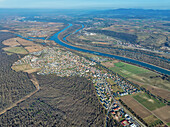 Luftaufnahme des Rheins in Kembs des Haut-Rhin, im Grand East, Elsass, Frankreich