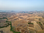 Luftaufnahme der Landschaft der Provinz Agrigento, Aragona, Agrigento, Sizilien, Italien