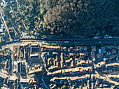 Luftaufnahme von Thann in Haut-Rhin, im Grand East, Elsass, Frankreich