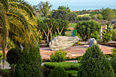 Skulptur "The Dream of Empedocles" auf dem Radicepura Garden Festival auf Sizilien