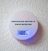 Particulate matter 10 detector