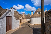 Trulli, Rione Aia Piccola, UNESCO, Alberobello, Bari, Apulien, Italien