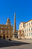 Church of St-Trophime, UNESCO, Place de la Republique, Arles, Bouches du Rhone, Camargue, Provence-Alpes-Cote d'Azur, France