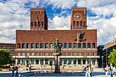 Oslo, Norway, Aug 10 2017, Visitors admire the stunning design of Oslo City Hall, a hallmark of Norwegian architecture located in the heart of Oslo.