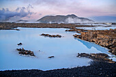 The Retreat at Blue Lagoon Iceland ist ein preisgekröntes Luxusresort-Hotel in der Blauen Lagune, einem geothermischen Badeort in Island, Reykiavik