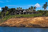 Ruinen der Finca la Manuela des ehemaligen Kokain-Drogenbarons Pablo Escobar am Embalse Del Peñol in Kolumbien.
