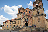 Minor Basilica of Our Lady of Monguí, the construction of the basilica and the cloister (now a museum of religious art) began in 1603 and took approximately 100 years.