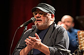 Inti-Illimani und Quilapayún sind zwei der repräsentativsten Gruppen der Nueva Canción Chilena, einer Musikbewegung, die in den 1960er Jahren entstand und sich durch eine starke folkloristische Identität und ein tiefes soziales und politisches Engagement auszeichnet, Medellin, Kolumbien