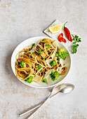Spaghetti aglio e olio mit Romanesco