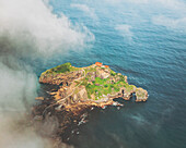 Luftaufnahme von San Juan de Gaztelugatxe, Baskenland, Spanien.