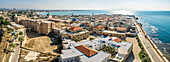 Panorama-Luftaufnahme der Altstadt von Akko Altstadt von Akko, Israel.