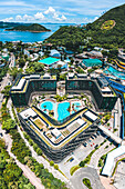 Hongkong - 30. Juni 2020: Luftaufnahme des Ocean Park Marriott Hotels in Wong Chuk Hang auf Hongkong Island, Wong Chuk Hang, Southern District, Hongkong.