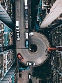 Luftaufnahme einer Ringstraße zwischen Gebäuden in Nan'an, Chongqing, China