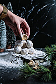 Snowball cookies