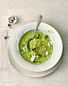 Green cold dish with peas and avocado