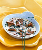 Chanterelles with chives