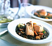 Roast salmon with green lentils