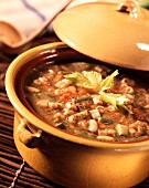 Soupe au pistou (Provenzalische Suppe mit Basilikumpaste)