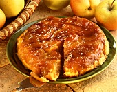 Tarte tatin (Gestürzter Apfelkuchen mit Karamell, Frankreich)