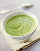 Chilled courgette soup
