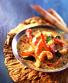 Prawn curry with ginger and creamed coconut