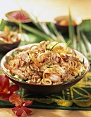 Reissalat mit Hähnchen und Schalentieren