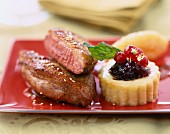Duck fillet with mashed potatoes and berry jam