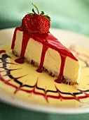 Cheesecake with strawberry coulis
