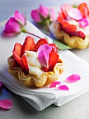 Puff-pastry strawberry tartlet,salty butter cream