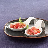 Tuna, shallot, sesame seed and grapefruit tartare
