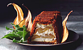 Roquefort and pear gingerbread terrine