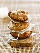 Soya, almond and chocolate cookies