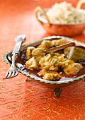 Chicken with ginger and cardamom