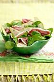 Lamb's lettuce, Magret and pear salad