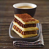 Almond-flavored cream and chocolate cream Mille-feuille