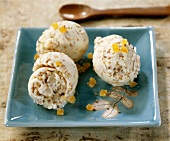 Soya cream and grilled sesame seed ice cream