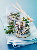 Anchovy salad with thyme and lemon